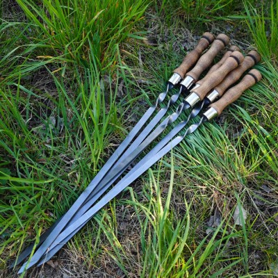 Набор шампуров с деревянными ручками Набор шампуров с деревянными ручками