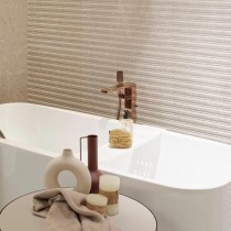 Полиця для ванної кімнати