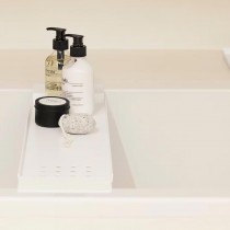 Полиця для ванної кімнати