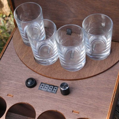 Наливатор-дозатор напоїв на 4 чарки (за лікарство) Наливатор-дозатор напоїв на 4 чарки (за лікарство)