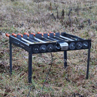 Туристическая автоматическая шашлычница на ножках на 8 шампуров Туристическая автоматическая шашлычница на ножках на 8 шампуров