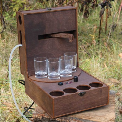 Алкогольний наливатор-дозатор напоїв на 4 чарки (Україна переможе!) Алкогольний наливатор-дозатор напоїв на 4 чарки (Україна переможе!)