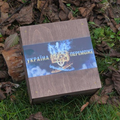 Алкогольний наливатор-дозатор напоїв на 4 чарки (Україна переможе!) Алкогольний наливатор-дозатор напоїв на 4 чарки (Україна переможе!)