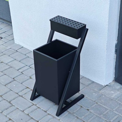 Урна вулична з попільничкою 25 л — металева, чорна Урна вулична з попільничкою 25 л — металева, чорна